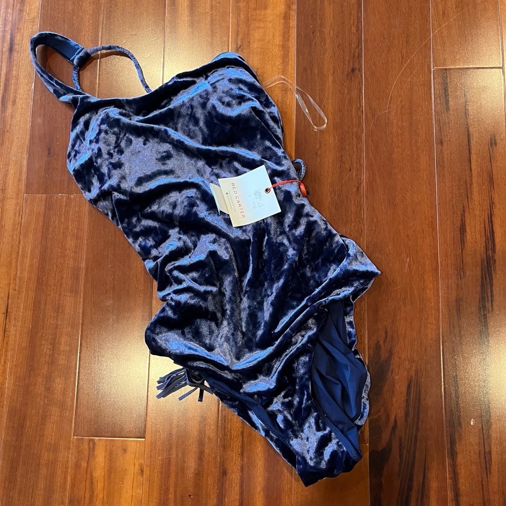 New NWT Red Carter Navy‎ Blue Swimsuit Velvet Strappy Back One Piece Size Medium